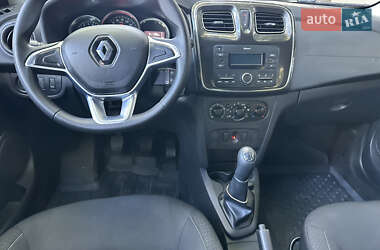 Хэтчбек Renault Sandero 2019 в 