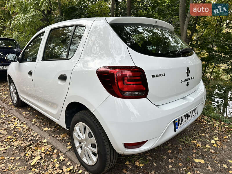 Хэтчбек Renault Sandero 2019 в Киеве