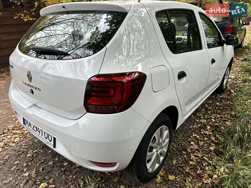 Хэтчбек Renault Sandero 2019 в Киеве