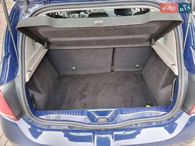 Хэтчбек Renault Sandero 2019 в Виннице фото 67 Хэтчбек Renault Sandero 2019 в Виннице