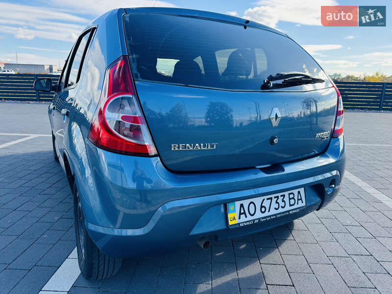 Хэтчбек Renault Sandero 2011 в Мукачево фото 7 Хэтчбек Renault Sandero 2011 в Мукачево