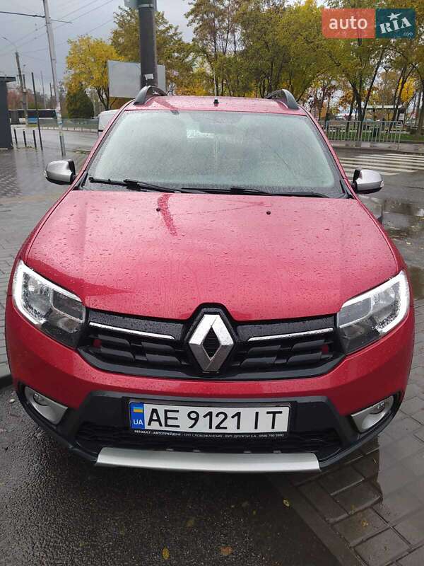 Хэтчбек Renault Sandero 2018 в Днепре фото 3 Хэтчбек Renault Sandero 2018 в Днепре
