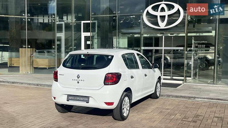 Хэтчбек Renault Sandero 2019 в Киеве фото 17 Хэтчбек Renault Sandero 2019 в Киеве