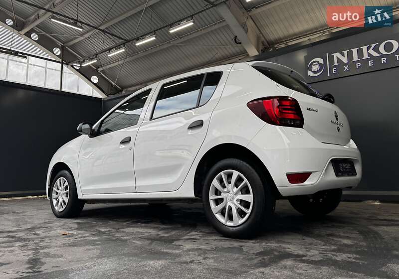 Хэтчбек Renault Sandero 2019 в Киеве фото 10 Хэтчбек Renault Sandero 2019 в Киеве