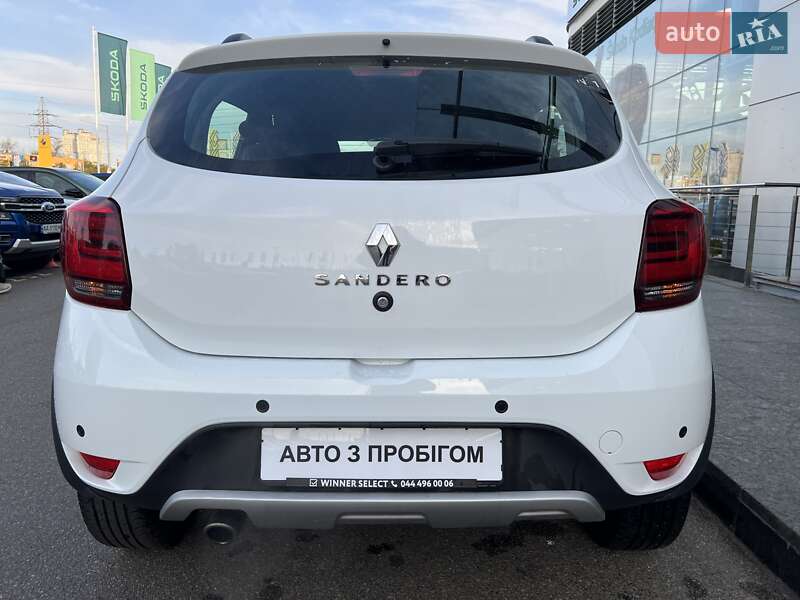 Хэтчбек Renault Sandero 2020 в Киеве