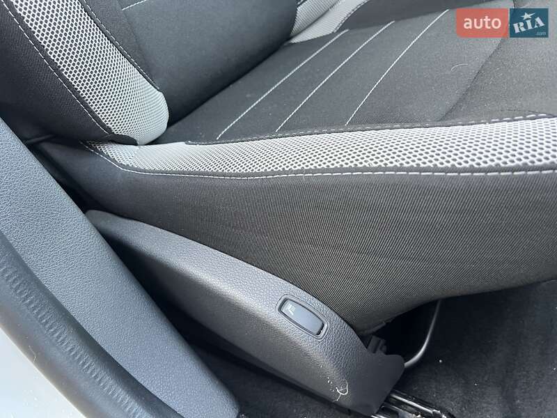 Хэтчбек Renault Sandero 2020 в Киеве