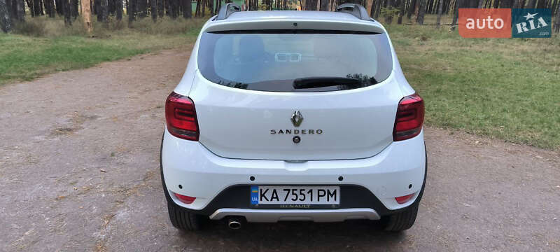 Хетчбек Renault Sandero 2021 в Чернігові