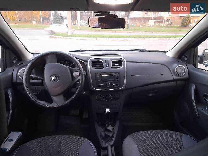 Хетчбек Renault Sandero 2015 в Харкові фото 7 Хетчбек Renault Sandero 2015 в Харкові