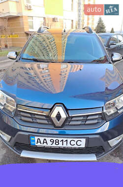 Хэтчбек Renault Sandero 2019 в Киеве