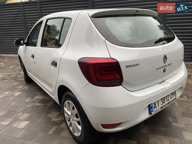 Хэтчбек Renault Sandero 2018 в Броварах