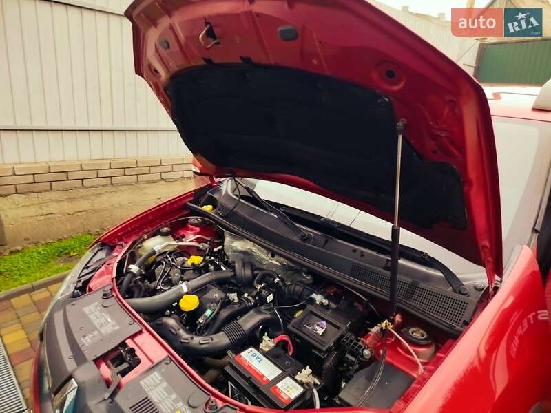 Хэтчбек Renault Sandero 2014 в Запорожье фото 41 Хэтчбек Renault Sandero 2014 в Запорожье