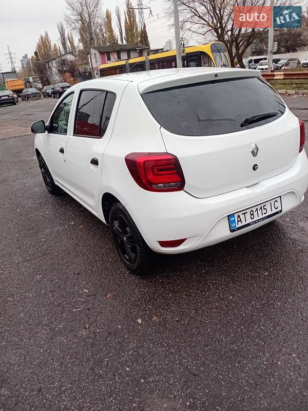 Хэтчбек Renault Sandero 2020 в Киеве фото 3 Хэтчбек Renault Sandero 2020 в Киеве