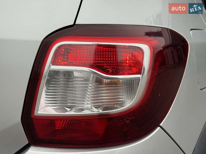 Хетчбек Renault Sandero 2016 в Хмельницькому