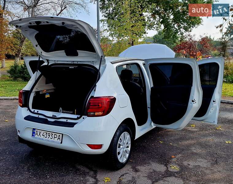 Хэтчбек Renault Sandero 2019 в Песочине