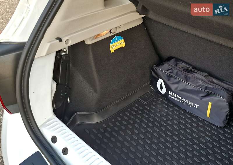 Хэтчбек Renault Sandero 2019 в Песочине