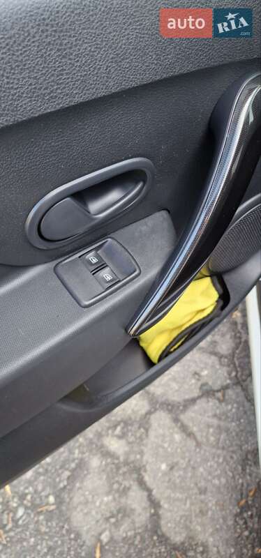 Хэтчбек Renault Sandero 2019 в Песочине