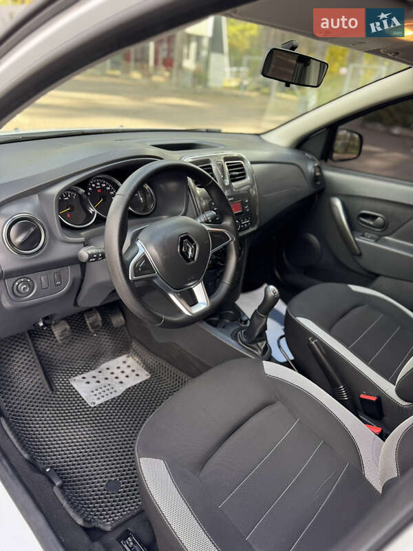 Хэтчбек Renault Sandero 2021 в Виннице