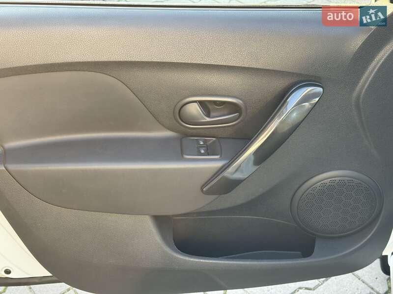 Хэтчбек Renault Sandero 2021 в Виннице фото 9 Хэтчбек Renault Sandero 2021 в Виннице