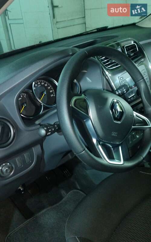 Хэтчбек Renault Sandero 2020 в Киеве фото 5 Хэтчбек Renault Sandero 2020 в Киеве