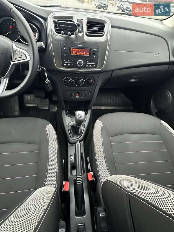 Хэтчбек Renault Sandero 2020 в Киеве