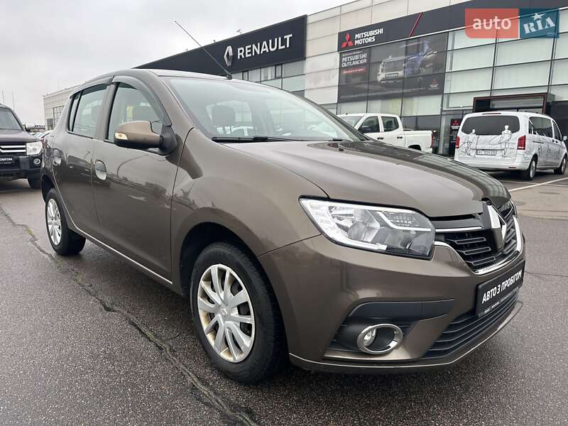 Хэтчбек Renault Sandero 2019 в Киеве