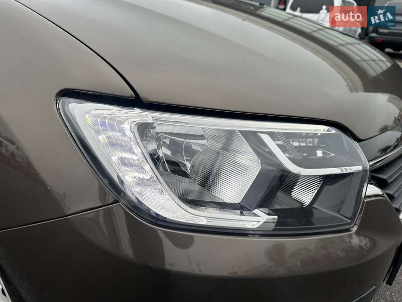 Хэтчбек Renault Sandero 2019 в Киеве