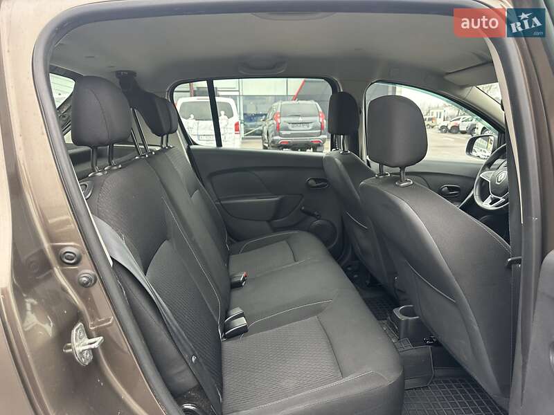 Хэтчбек Renault Sandero 2019 в Киеве