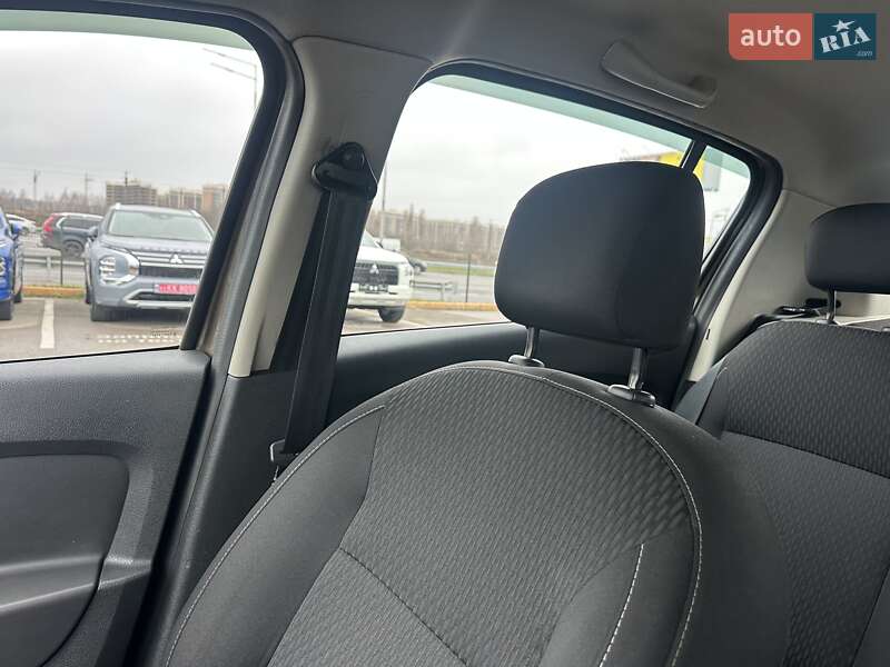 Хэтчбек Renault Sandero 2019 в Киеве