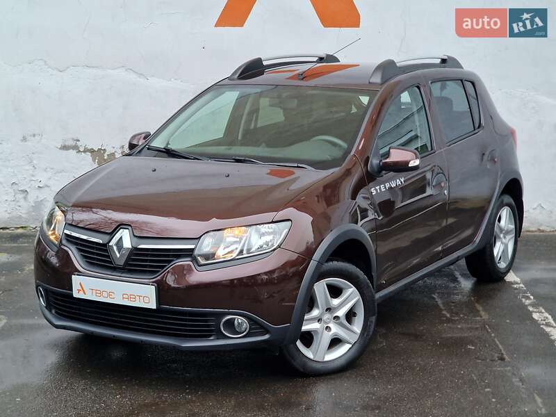 Хэтчбек Renault Sandero 2016 в Одессе