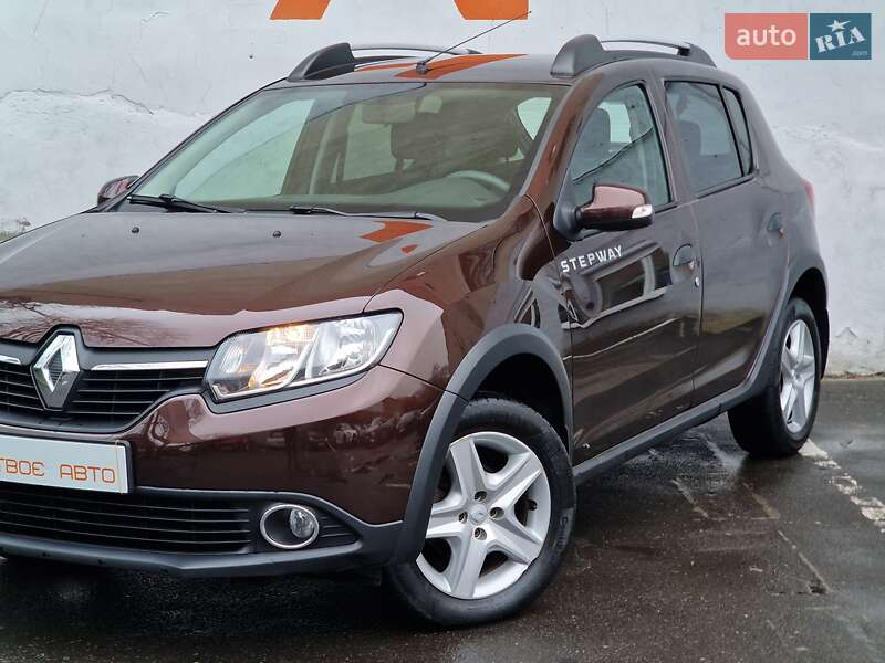 Хэтчбек Renault Sandero 2016 в Одессе