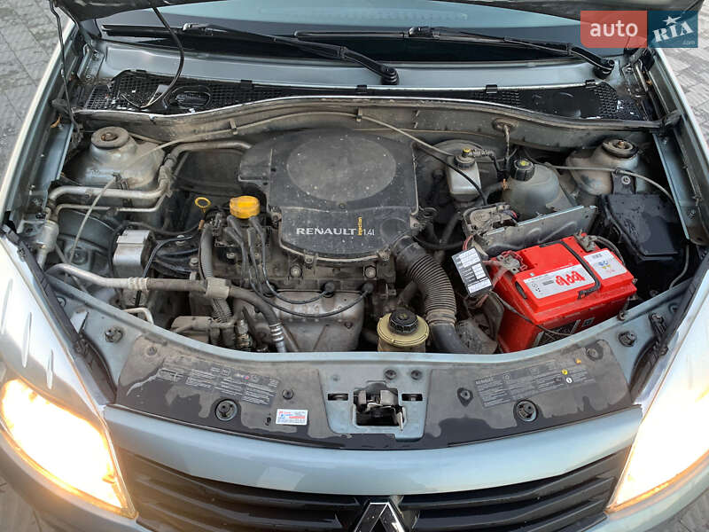 Хетчбек Renault Sandero 2010 в Львові фото 10 Хетчбек Renault Sandero 2010 в Львові