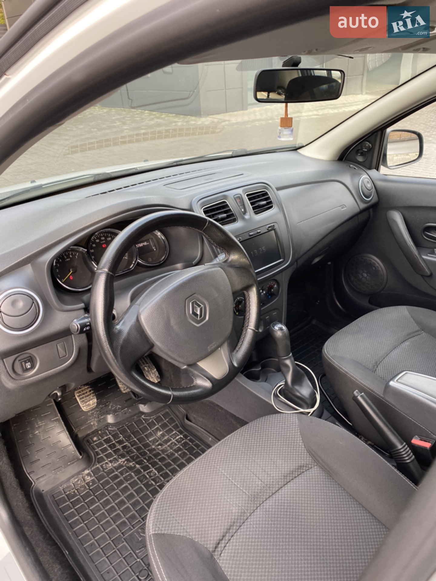 2013 Renault Sandero - мініатюра 19