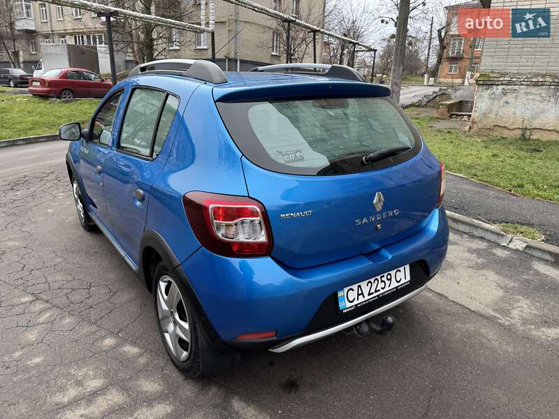 Хэтчбек Renault Sandero 2014 в Харькове фото 8 Хэтчбек Renault Sandero 2014 в Харькове
