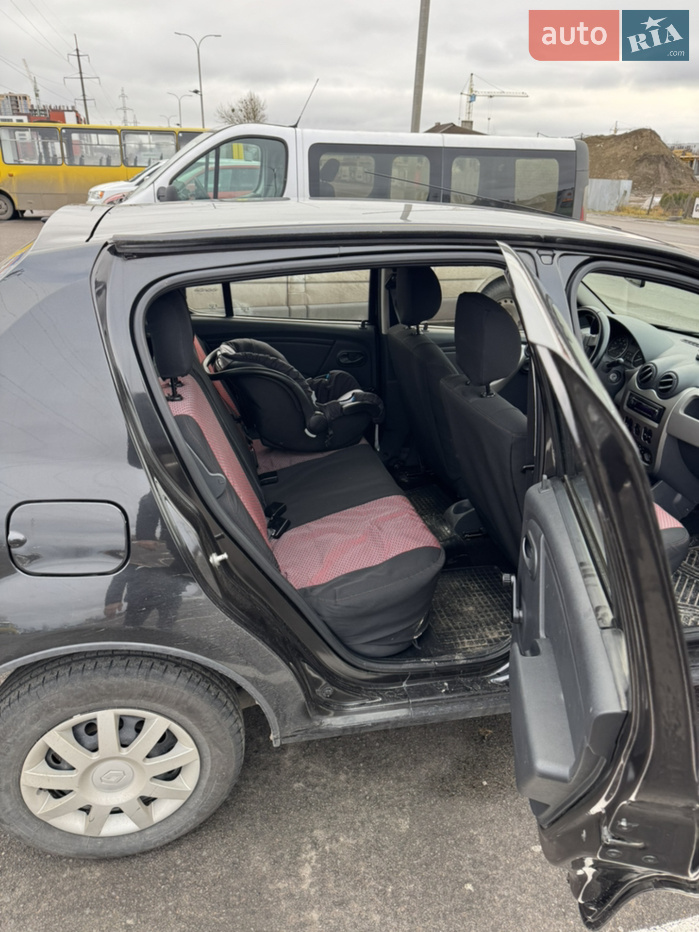 2012 Renault Sandero - мініатюра 10