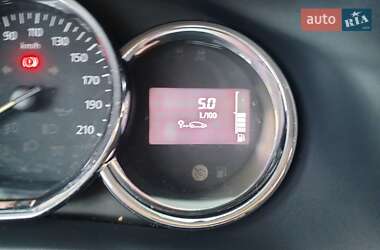 Хэтчбек Renault Sandero 2013 в Каменском