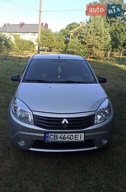 Хэтчбек Renault Sandero 2009 в Прилуках