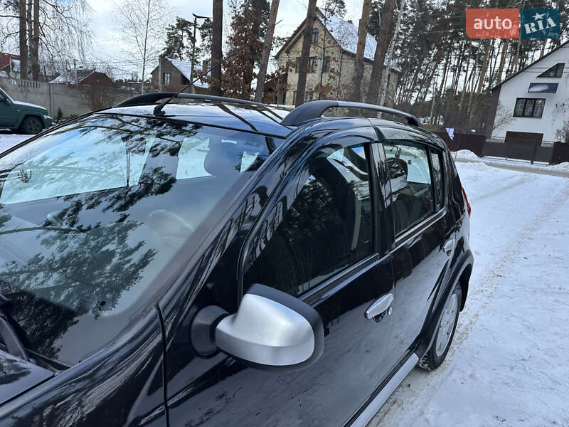 Хетчбек Renault Sandero 2012 в Києві фото 22 Хетчбек Renault Sandero 2012 в Києві