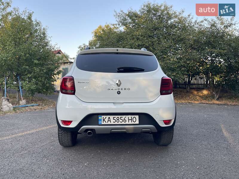 Хэтчбек Renault Sandero 2018 в Каменке фото 8 Хэтчбек Renault Sandero 2018 в Каменке