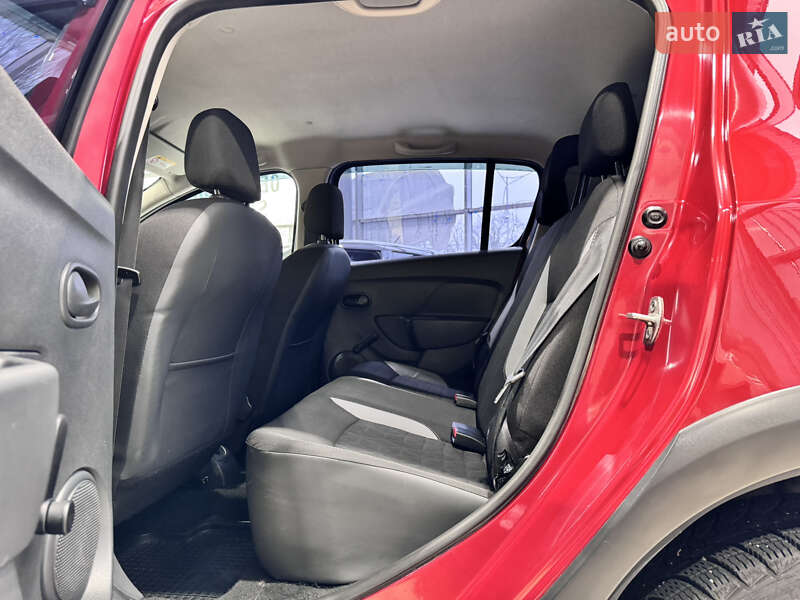 Хэтчбек Renault Sandero 2015 в Одессе