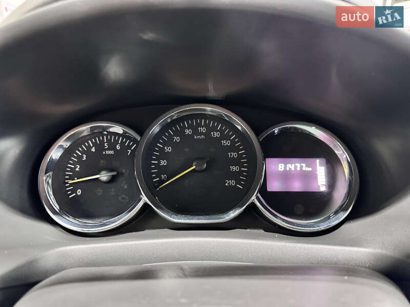 Хэтчбек Renault Sandero 2015 в Одессе