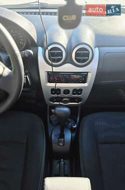 Хэтчбек Renault Sandero 2011 в Киеве