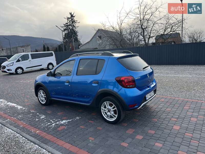 Хэтчбек Renault Sandero 2017 в Виноградове фото 7 Хэтчбек Renault Sandero 2017 в Виноградове