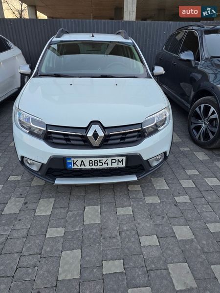 Хэтчбек Renault Sandero 2020 в Мукачево