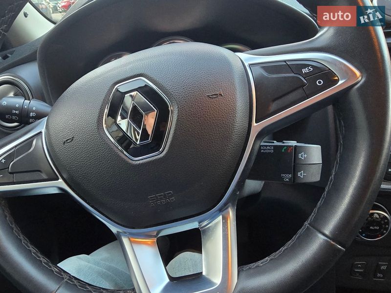 Хэтчбек Renault Sandero 2020 в Мукачево