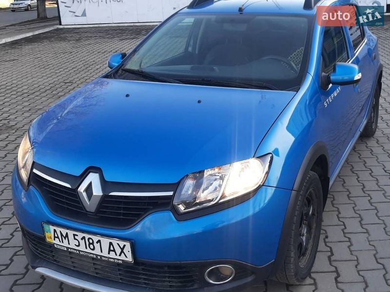 Renault Sandero 2014