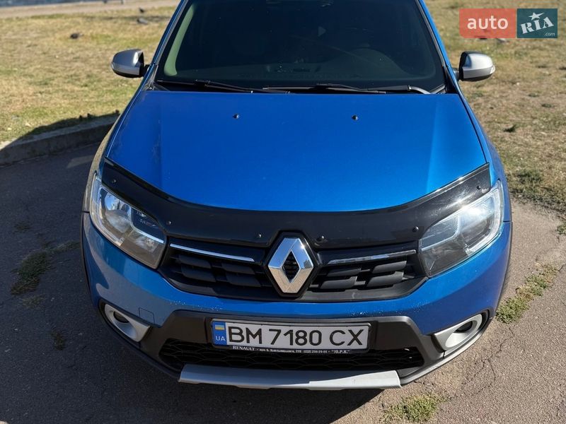 Хетчбек Renault Sandero 2016 в Черкасах