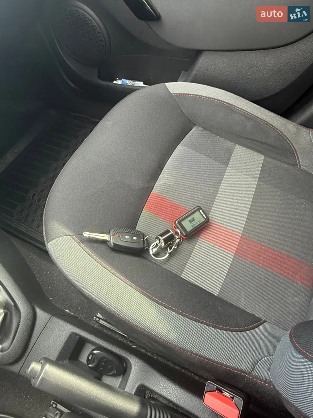 2019 Renault Sandero - мініатюра 17