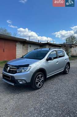 Хетчбек Renault Sandero 2020 в Кривому Розі