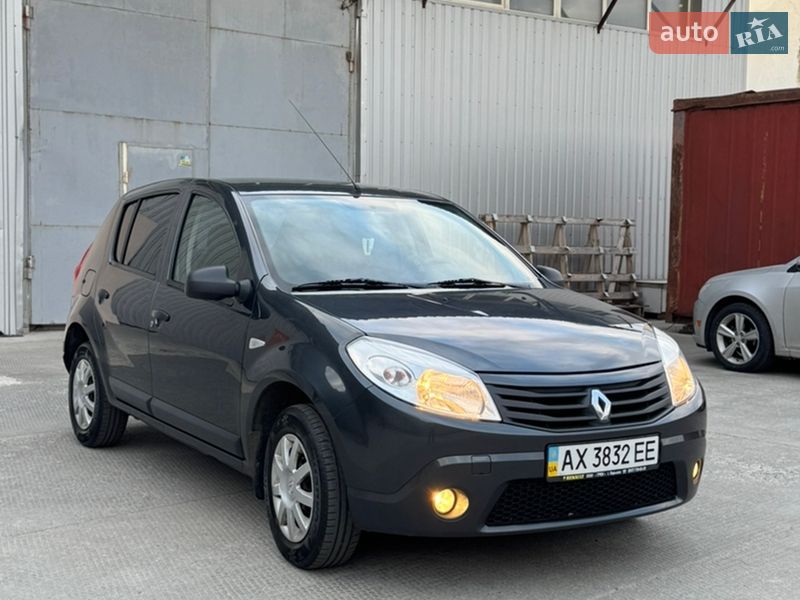 Renault Sandero 2009