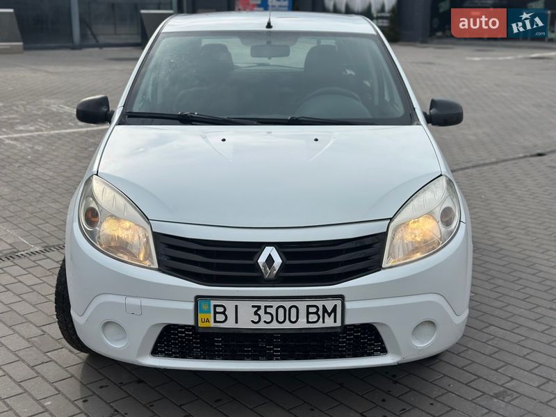 Хетчбек Renault Sandero 2012 в Кременчуці